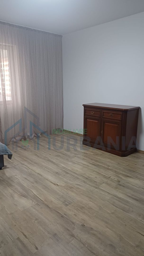 Apartament decomandat, 2 camere, mobilat si renovat, 52 mp, centrul Miroslavei - Poză 5