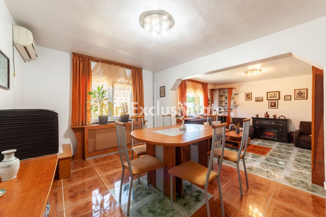 Casa visurilor cu livada roditoare si gradina amenajata - Poză 5