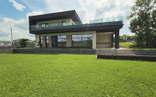 Casa cu piscina, terase panoramice, garaj - Poză 23