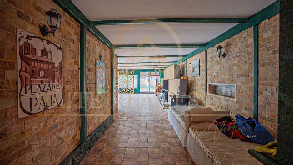 Ultracentral - Proprietate comercială P+M la 200 m de mare. - Poză 11