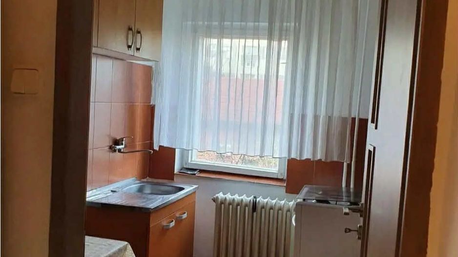 Sagului | 1 Camera | Etaj Intermediar. - Poză 5