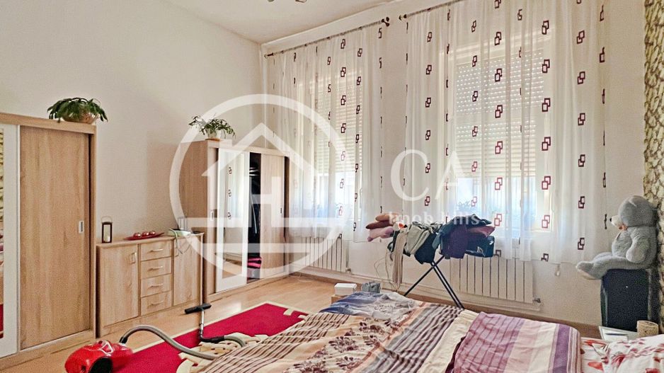 Apartament cu 2 camere de vanzare Ultracentral, Oradea. - Poză 2