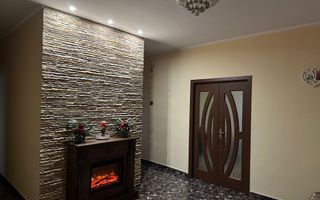 Apartament cu 3 camere Ultracentral - Poză 1