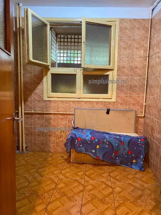 Decomandat Apartament 2 Camere Langa Metrou N Grigorescu - Poză 5