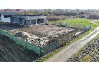 Casă pe parter în Balotești – teren 1.434 mp, intimitate și spațiu - Poză 2