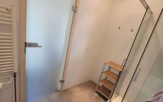 Închiriez apartament 2 camere, Decebal, openspace, parcare inclusă - Poză 7