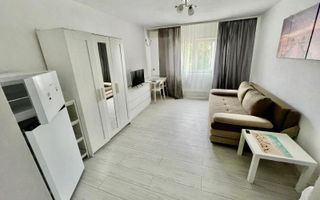 VANZARE GARSONIERA 21MP TRAPEZULUI 1 DECEMBRIE 1918 GATA DE MUTARE - Poză 2