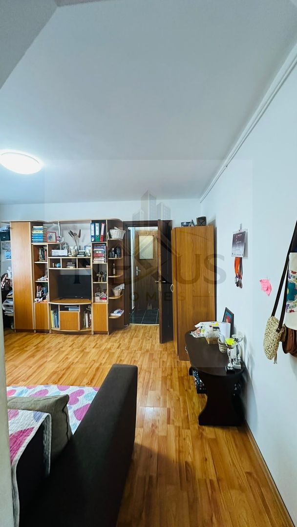 Apartament 2 camere| Etaj 4/4| Necesită renovare| Anvelopat| Parcare - Poză 21