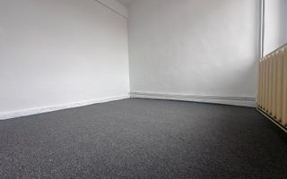 Birouri de închiriat – zonă Halta Teiș - Targoviste - Poză 6