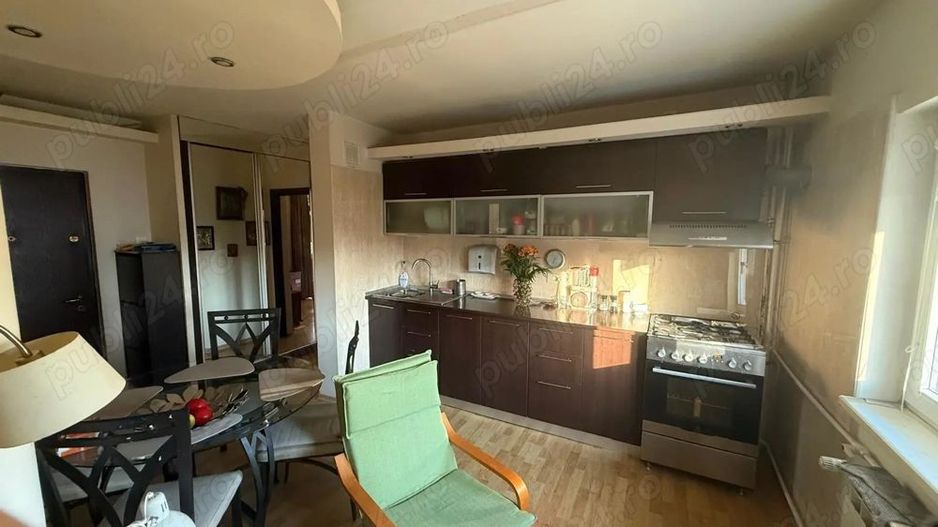 De vanzare apartament 2 Camere Lujerului - Poză 3