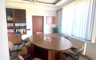 Casa deosebita cu 5 camere de inchiriat in cartierul Andrei Muresanu! - Poză 12