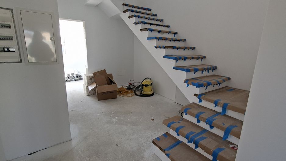 Duplex cu 4 camere si teren generos 350mp - Poză 8