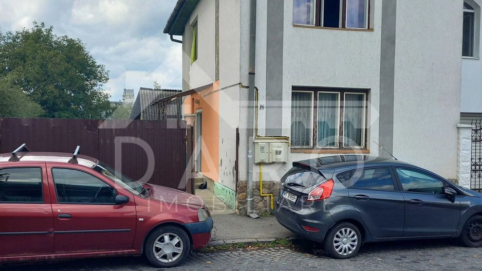 🏡 De vânzare casă de locuit – zonă rezidențială liniștită, lângă Dâmb - Poză 1