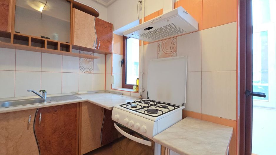 3 camere | Calea Victoriei | Str Gina Patrichi | COMISION 0 - Poză 13