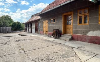 Casă cu etaj în Salonta | 996 mp | Grădină & livadă - Poză 2