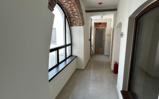 Spatii de birouri Ultracentral suprafață  de 67.6  mp - Poză 7