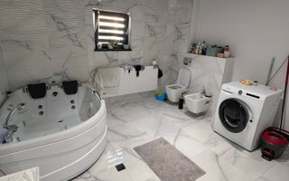 Casă modernă tip duplex, ideală pentru 2 familii – in loc. Strei - Poză 29