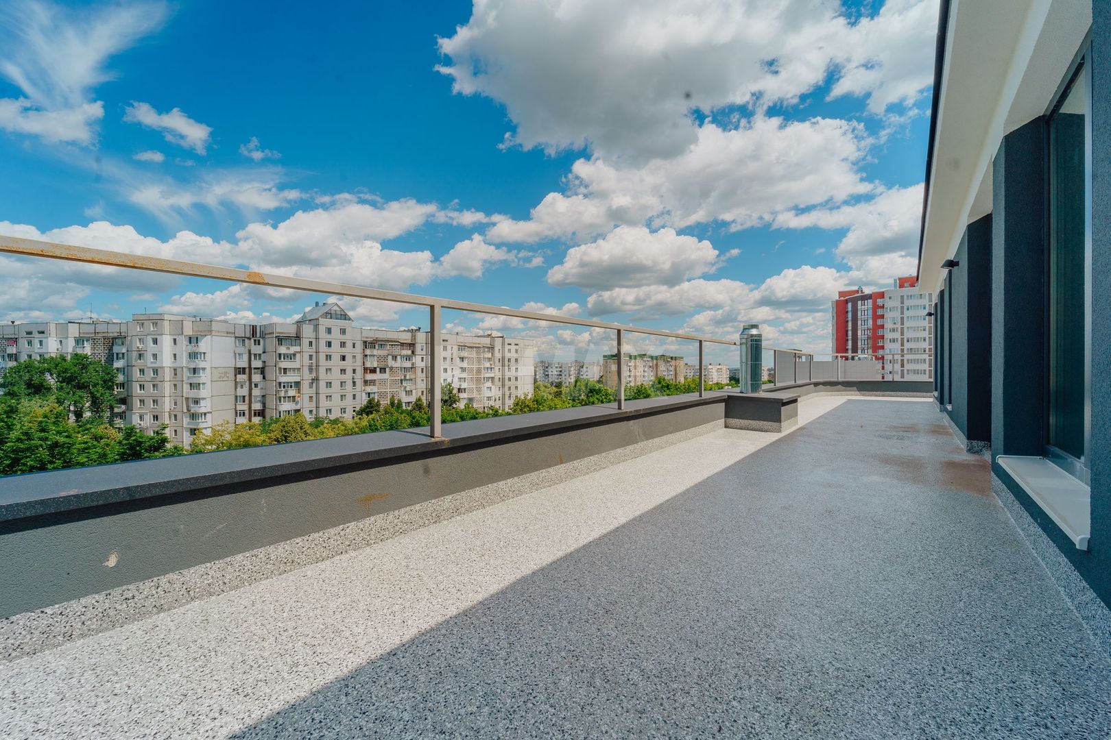 Penthouse 92,2 m² în Buiucani | Terase generoase | Lift direct - Poză 18