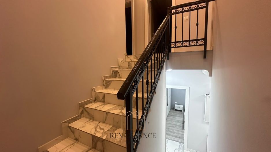 Dumbravita Triplex 5 camere 2 Bai | 115mp utili Teren 210mp - Poză 18