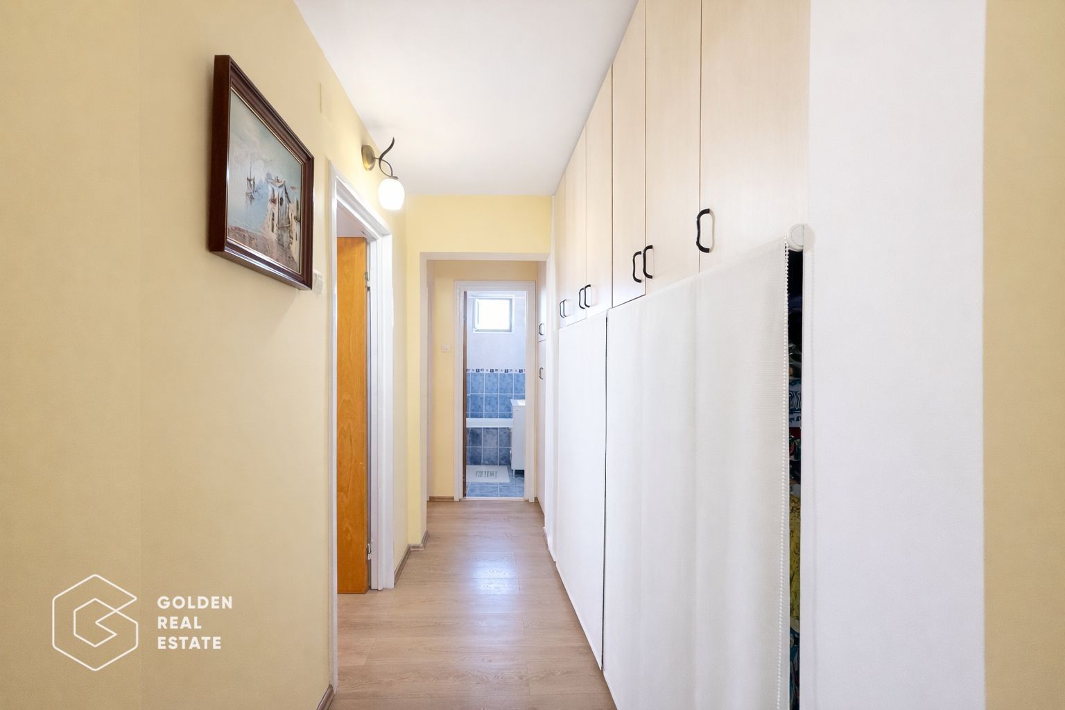 Apartament 5 camere decomandat, cu garaj si boxa, zona Vlaicu - Poză 7