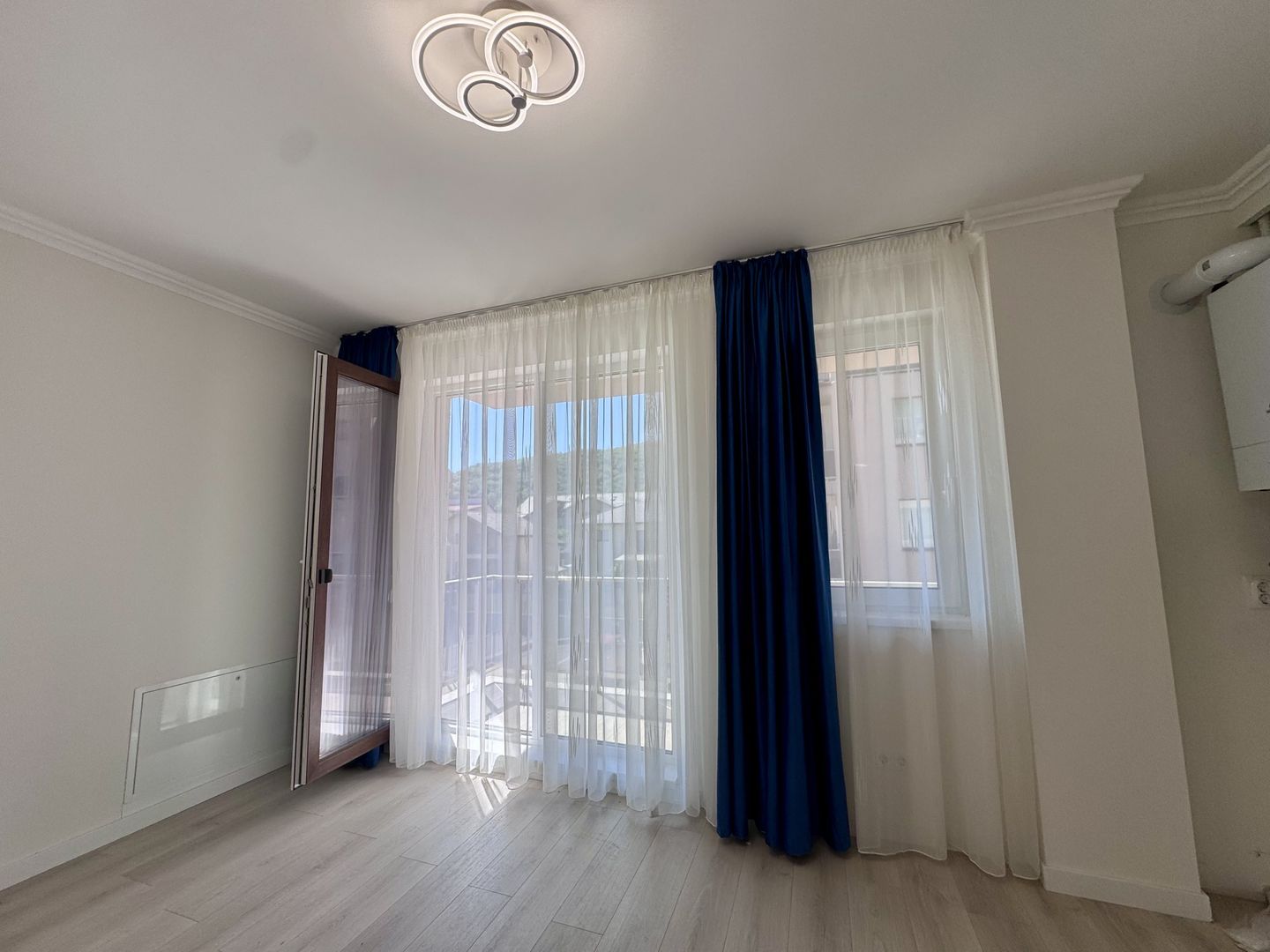 Apartament  9 C3 3 camere Tautului Residence  Parc Poligon Sub Cetate - Poză 4