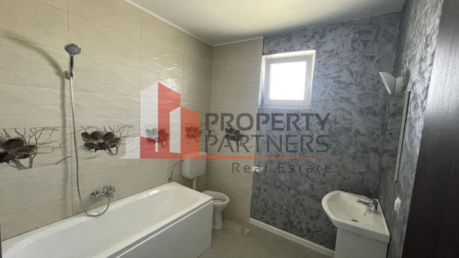 Casa în comuna Sabareni, judetul Giurgiu. - Poză 18