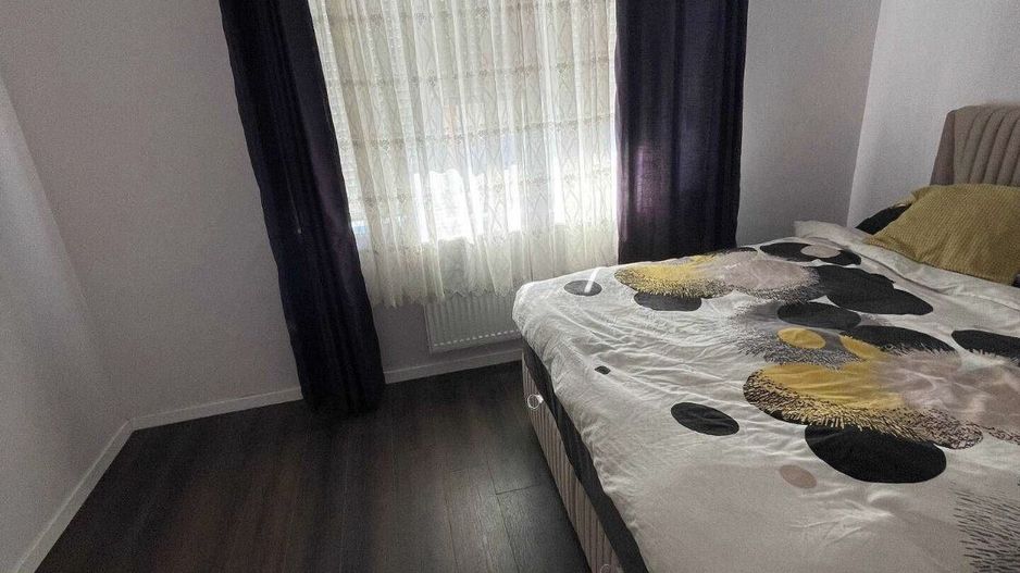 Apartament de vanzare cu 3 camere, Micro 16 Satu Mare etaj 4/4 - Poză 7