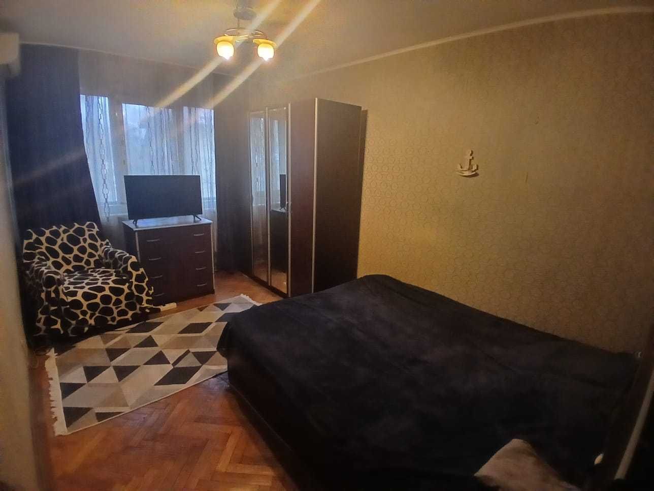 Apartament 3 camere – Semidecomandat | Etaj 2/4 | Zona Gorjului - Poză 1