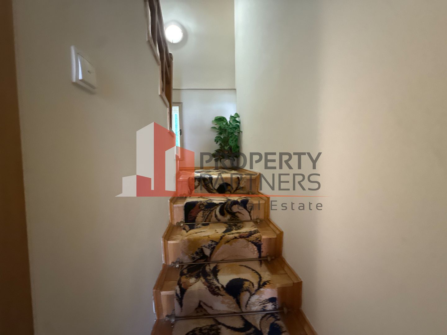 Vilă Bran – Sat Poarta | Aproape de natură  | 3 dormitoare | Teren 1807 mp - Poză 12