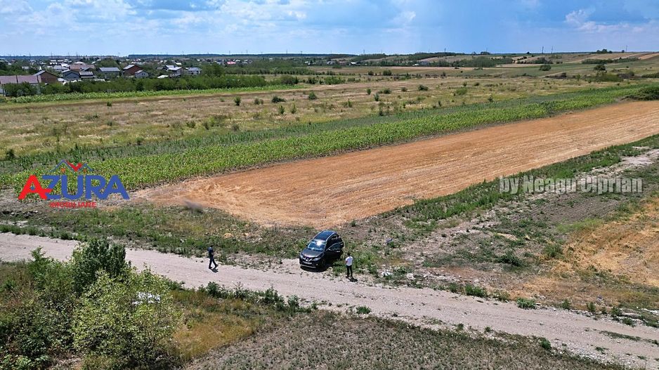 Vând teren intravilan în Bradu - 500 mp - Poză 4