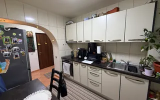 Apartament 3 cam modern complet renovat - mobilat Campina- central - Poză 14