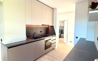 Apartament a cheie / trei camere / Zona Tineretului - Poză 11