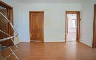 Vila premium ultracentrala, fara vecini, teren 377 mp, garaj! - Poză 18