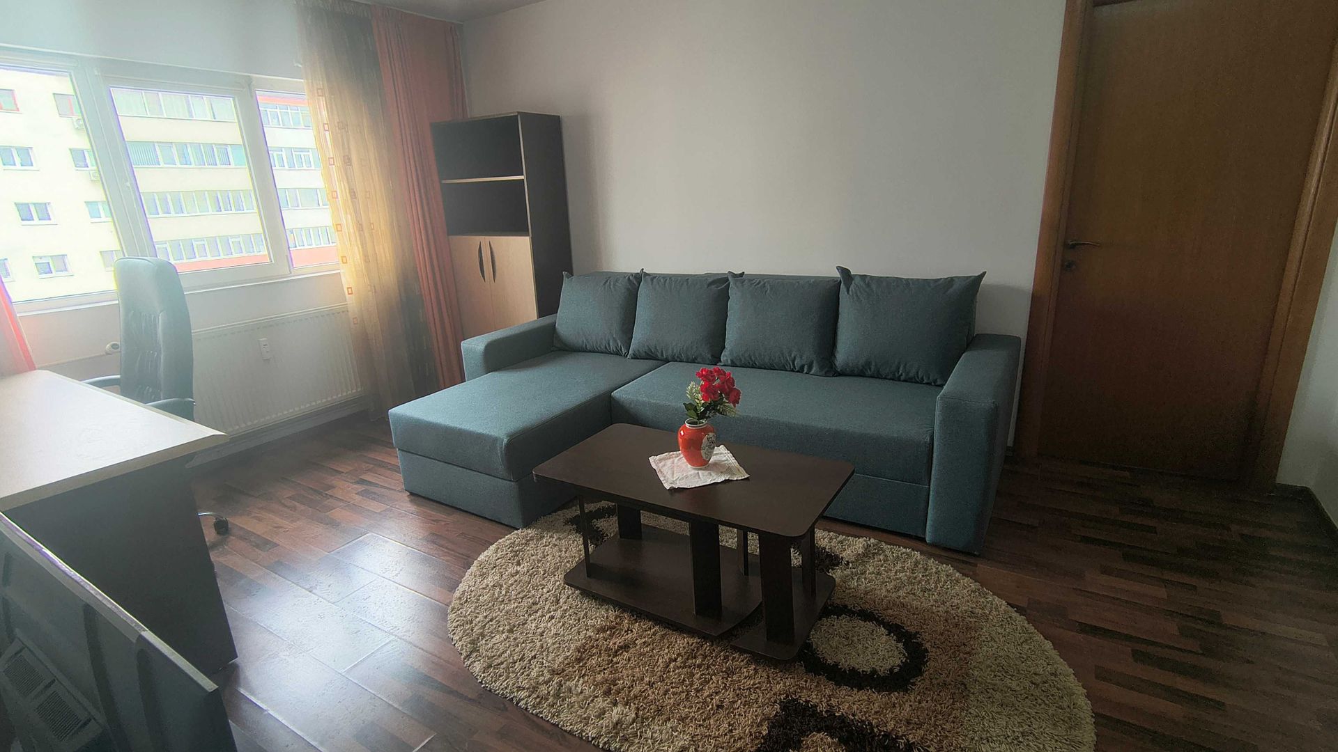 Se inchiriaza apartament spatios amenajat modern  1 Mai ( Ion Mihalache) - Poză 4