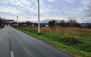 TEREN INTRAVILAN POLOVRAGI - Poză 2