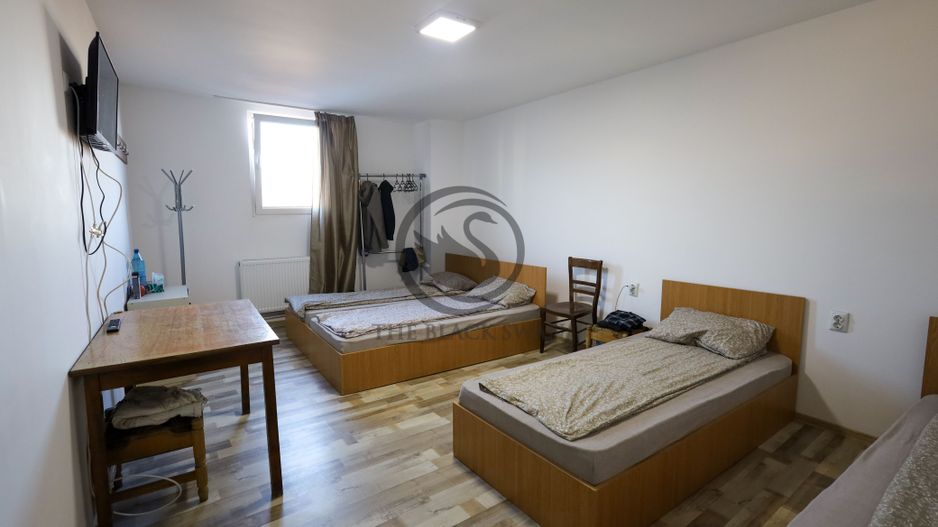 Casa cu 7 camere + spatiu comercial de vanzare | Comision 0 % - Poză 12