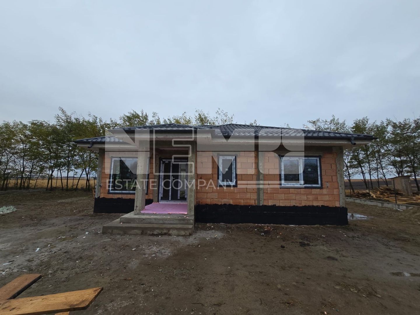 Casa de Vanzare 7 Ari teren I Suceava/Moara Nica I 175.000 Euro - Poză 1