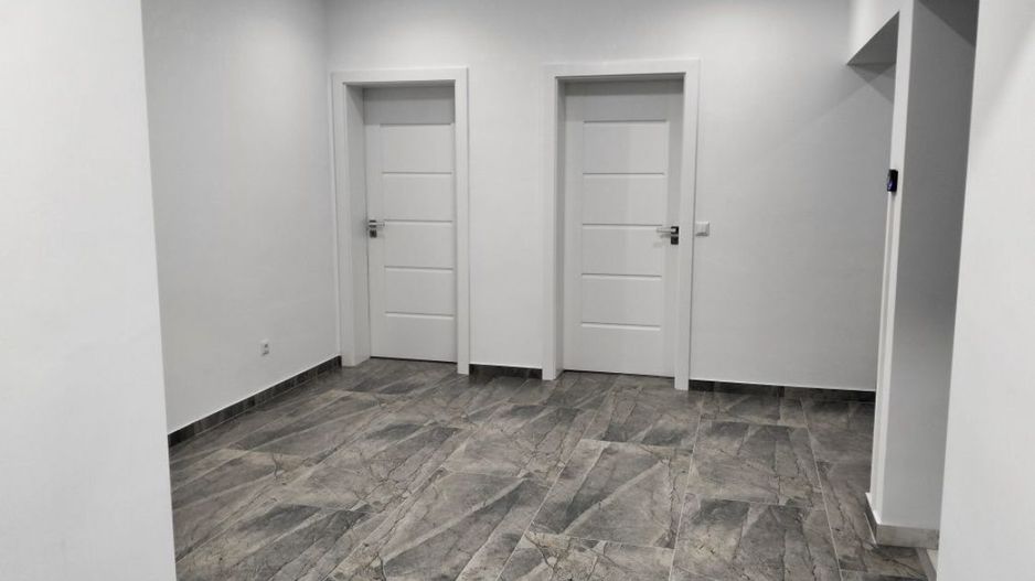 Casa de vanzare Lazuri - Poză 2