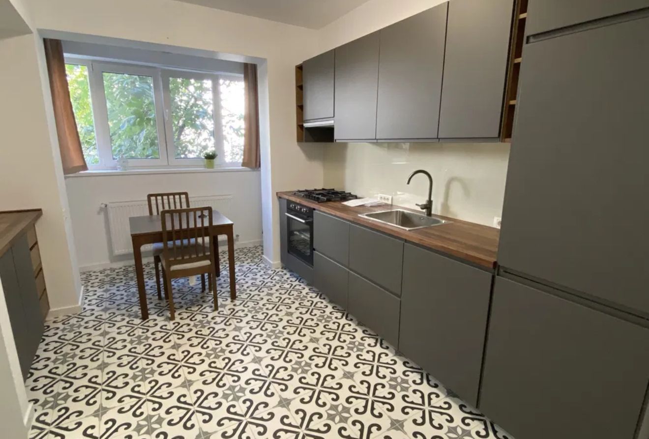 GARSONIERA VATRA LUMINOASA, MASINA SPALAT VASE, METROU, REABILITAT - Poză 4