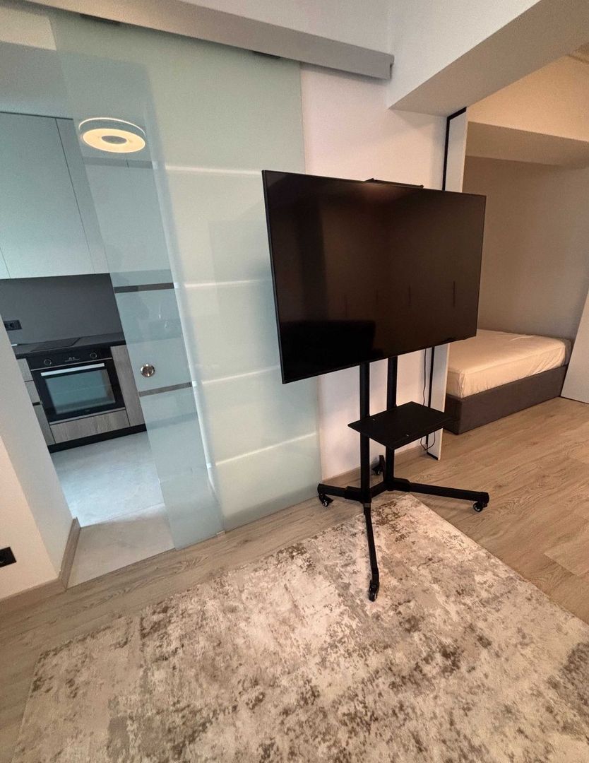 STUDIO SELECT RESIDENCE, PRIMA INCHIRIERE, PARCARE, METROU 5 MINUTE - Poză 3