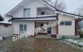 Casă familială în localitatea Cristești - Poză 1