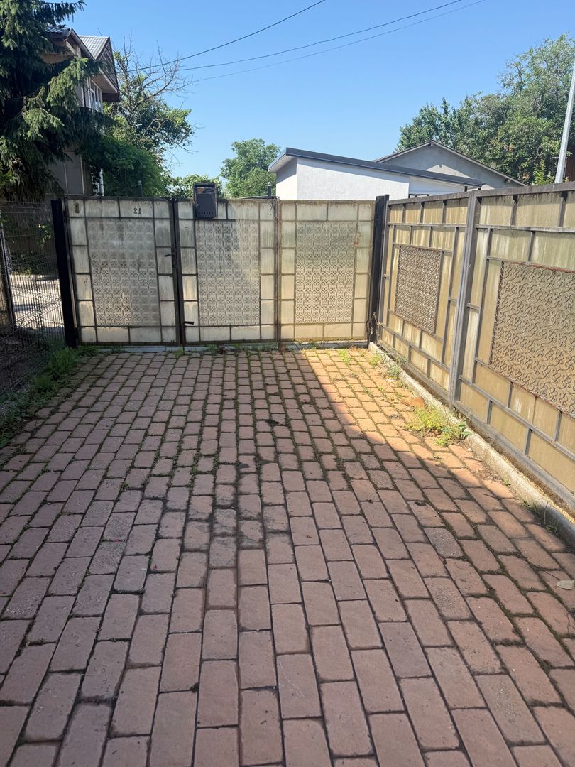 Ap 3 camere 60 mp + curte 18 mp și loc de parcare - Poză 21