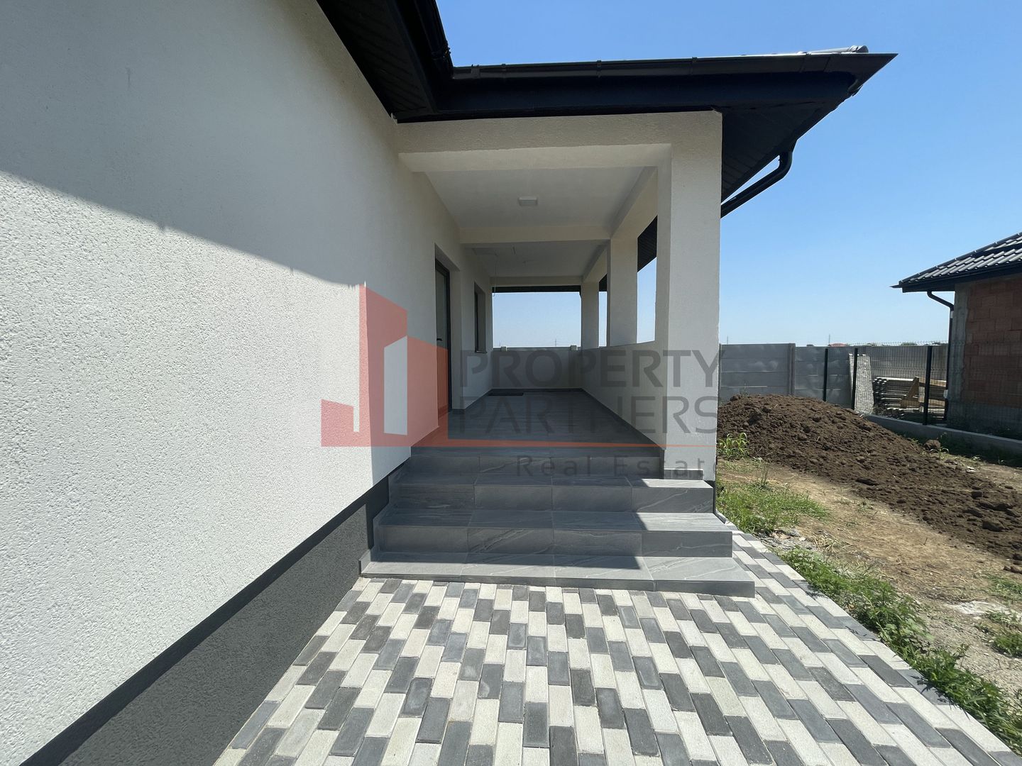Casa în comuna Sabareni, judetul Giurgiu. - Poză 6