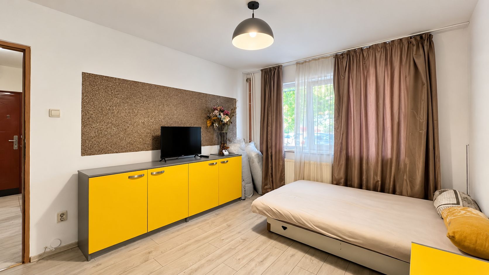 Apartament de Inchiriat | 1 Camera | Complexul Studentesc - Facultati - Poză 1