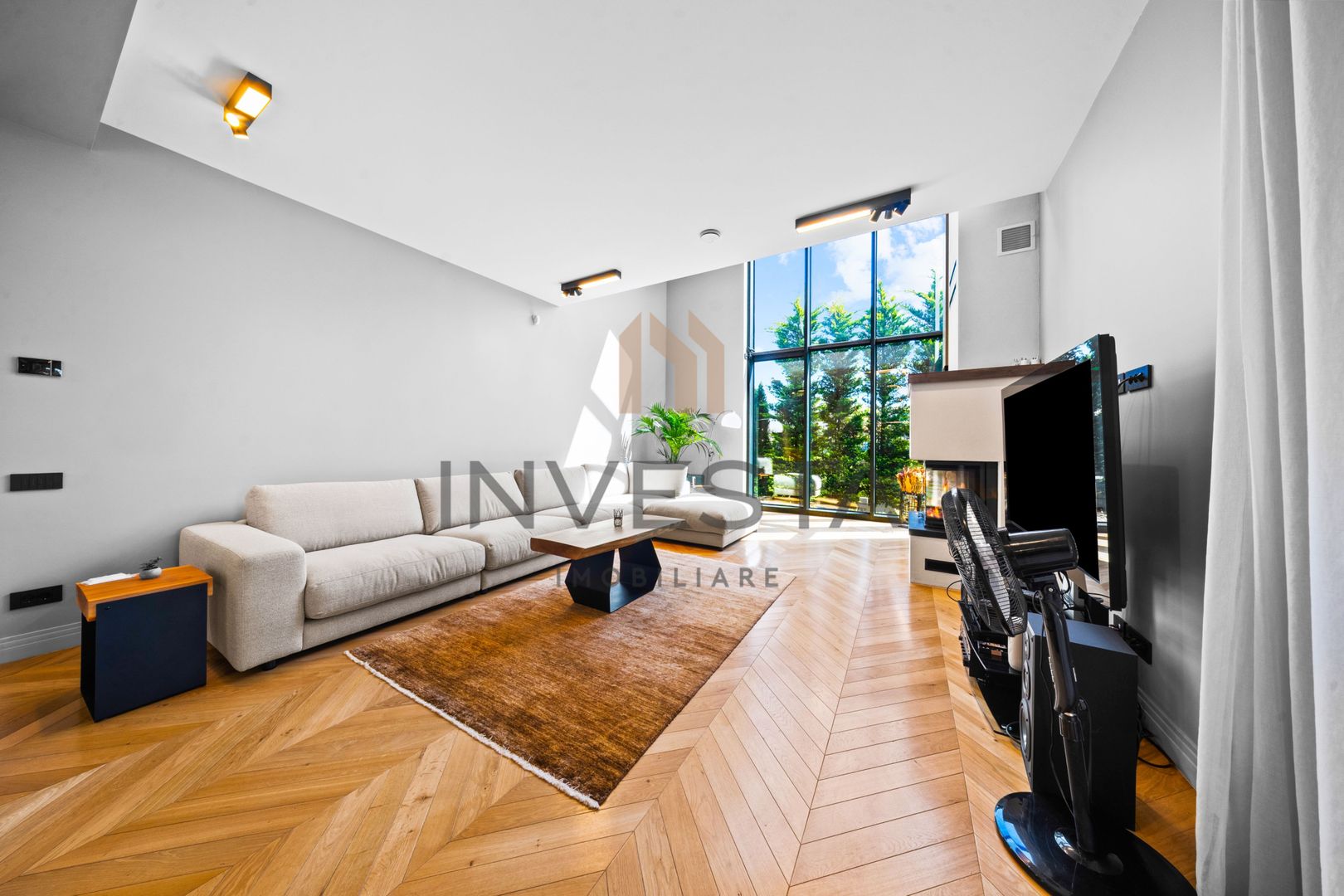 Casa Smart Premium, 5 camere, 278 mp, cartier privat, Floresti - Poză 1