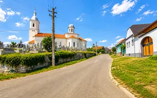 TEREN INTRAVILAN 1100 MP ÎN SĂCEL | ZONĂ PENTRU CASĂ + ACCES LA RÂU - Poză 12
