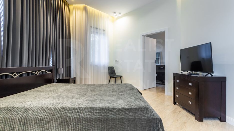 Chirie, apartament, 2 camere, str. București, Centru - Poză 6