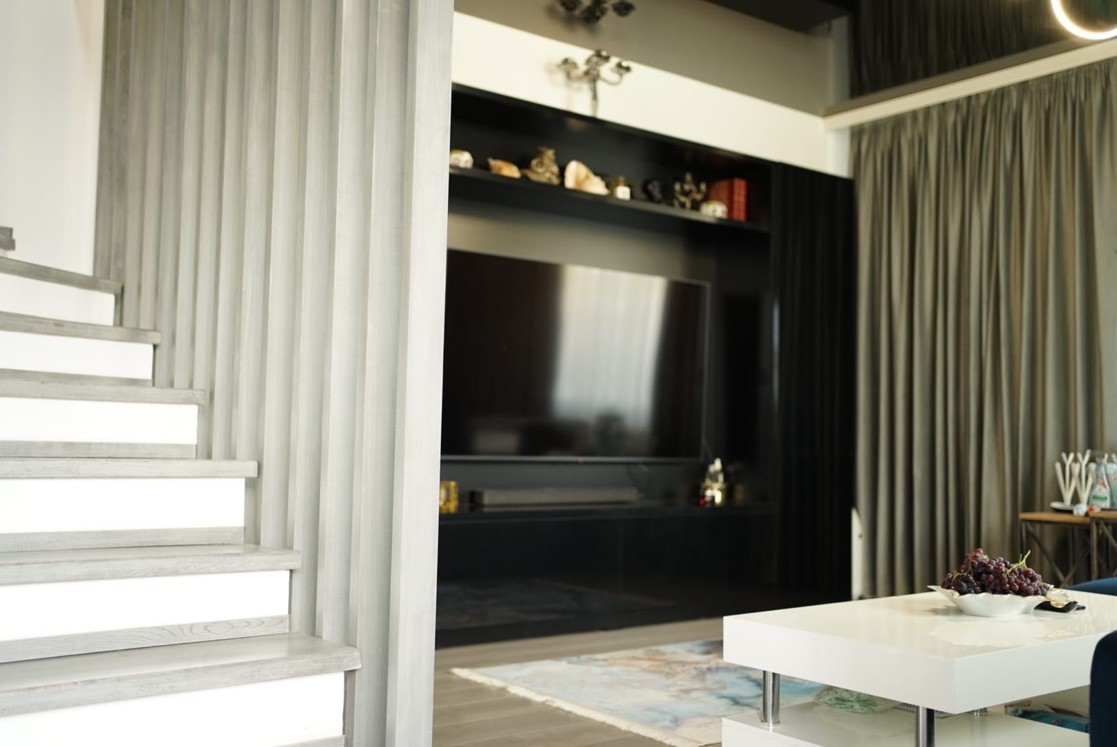 Villa P+1 Tip Duplex Ultramoderna - BBQ- Gaze - Termen Lung - Poză 1