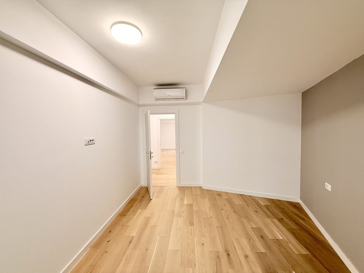 Tribunal Bulevardul Unirii 2 camere 68 mp 2025 - Poză 17