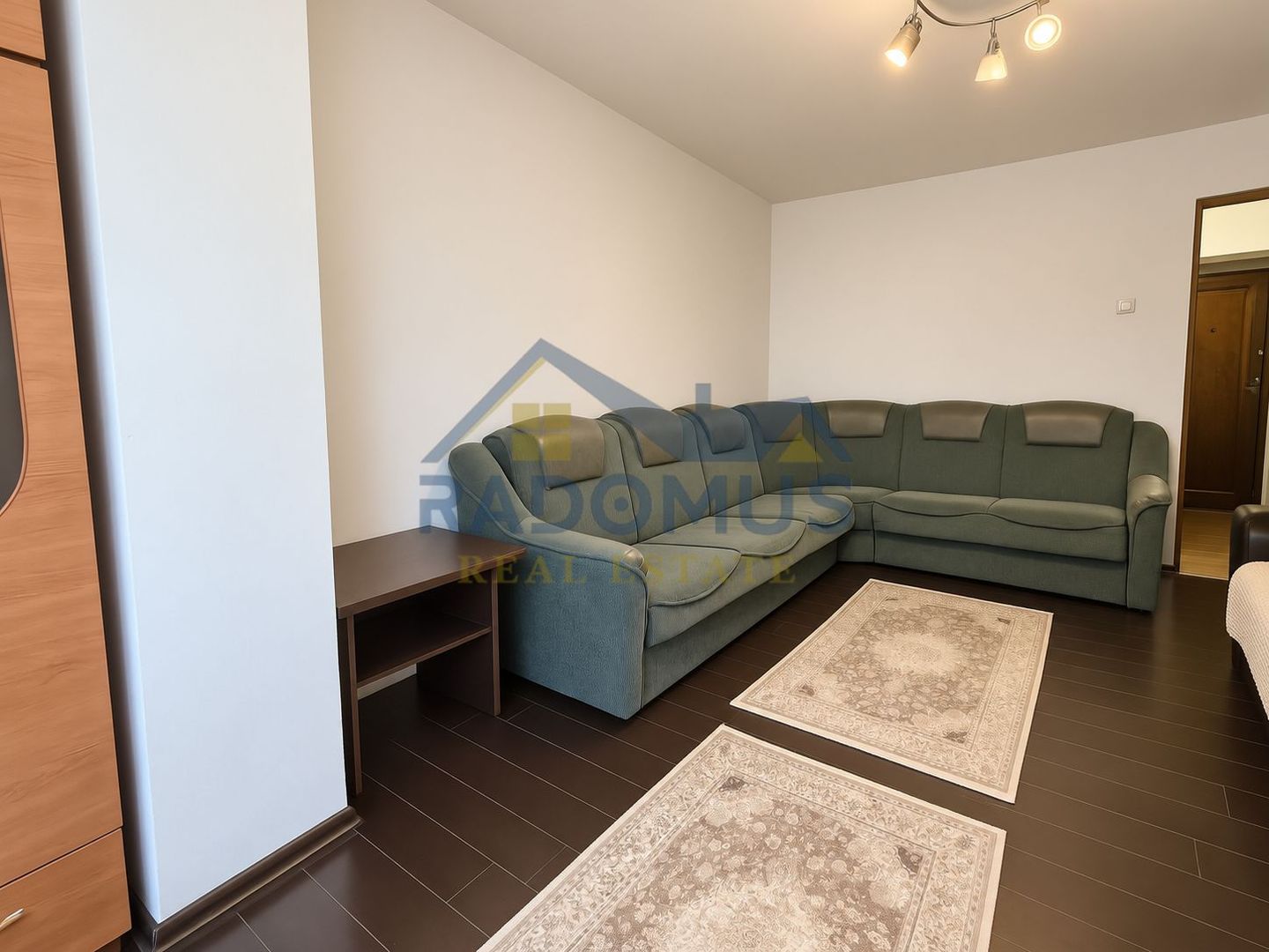 Apartament 2 camere | Zona Vest | Utilat și mobilat | 370 euro/luna - Poză 3